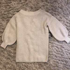 Balloon sleeve sweater dress